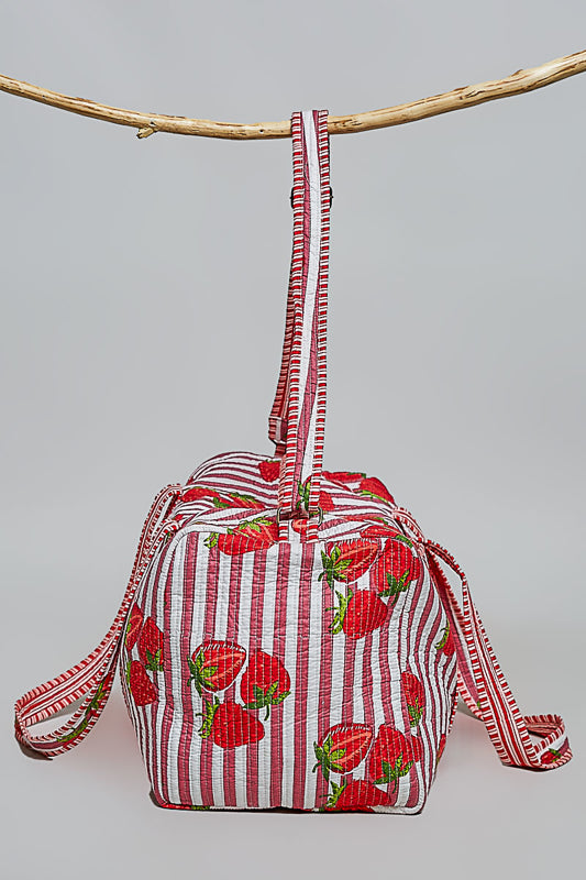Sadie Duffel Bag, Strawberry