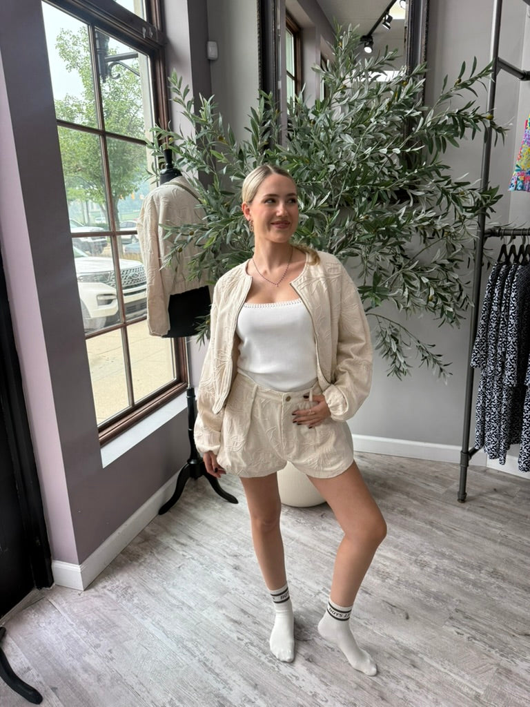 Mychaela Linen Shorts