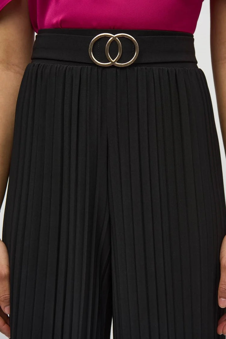 Shiloh Pleated Wide Leg Pant