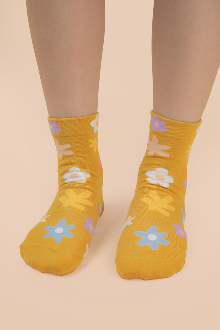 Spring in Your Step Socks