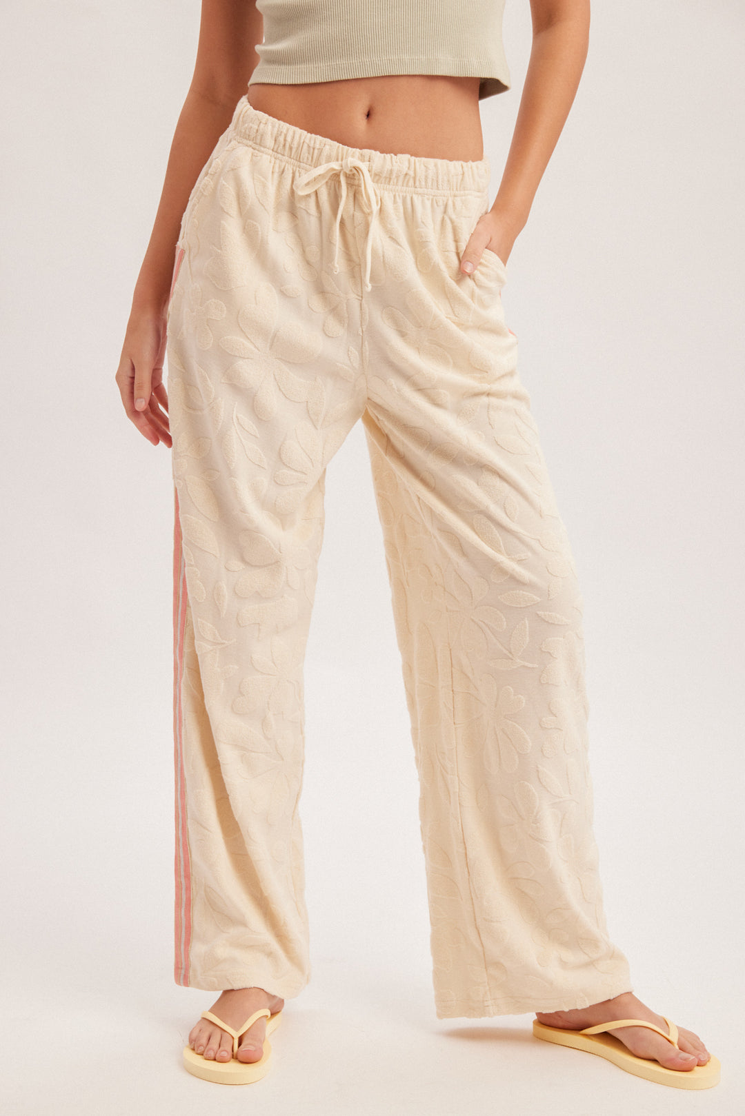 Tropic Tide Embossed Pant
