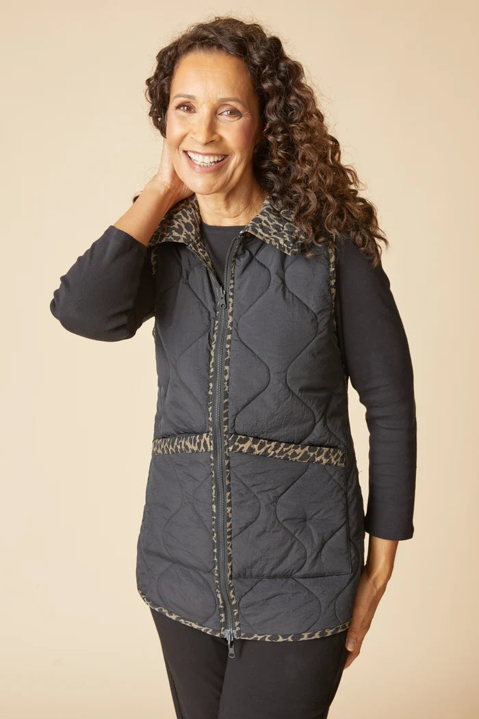 Wildside Reversible Quilt Vest in Black - side view