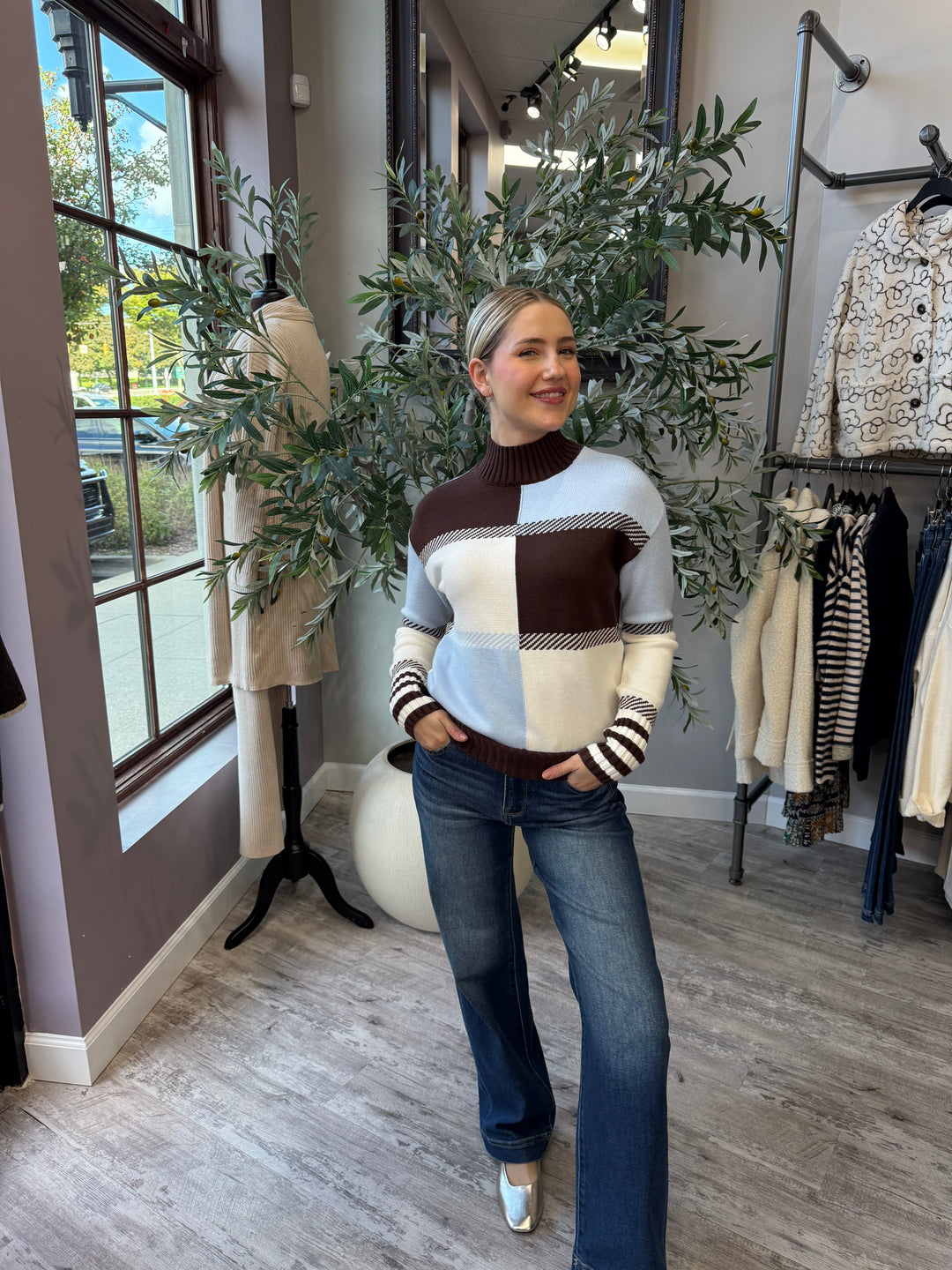 Sky &amp; Sable Color Block Sweater