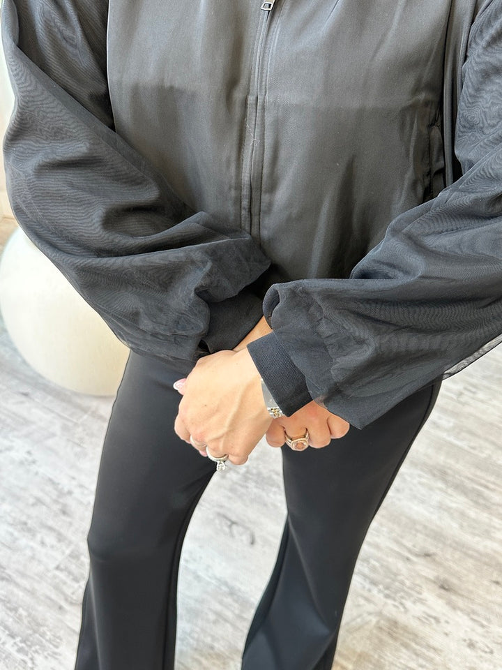Daybreak Mesh Windbreaker