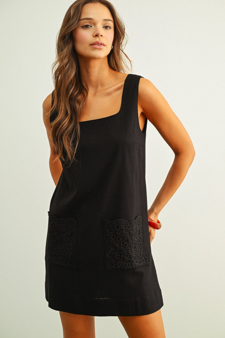 Eyelet Pocket Linen Dress