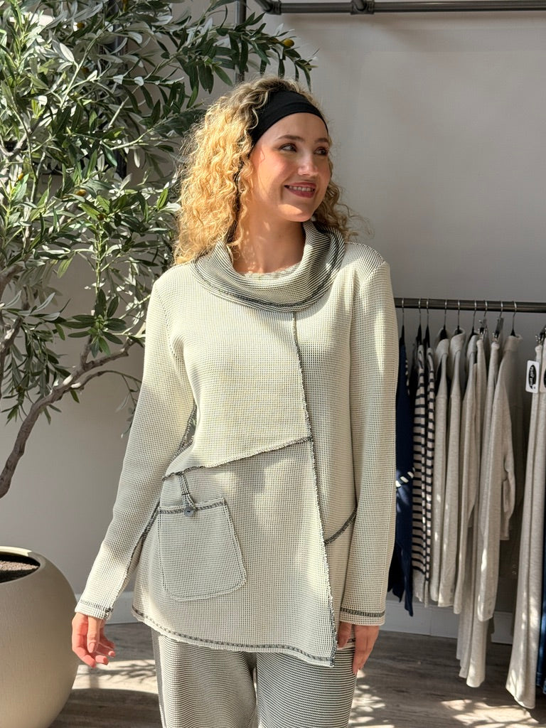 Contrast Cowl Tunic