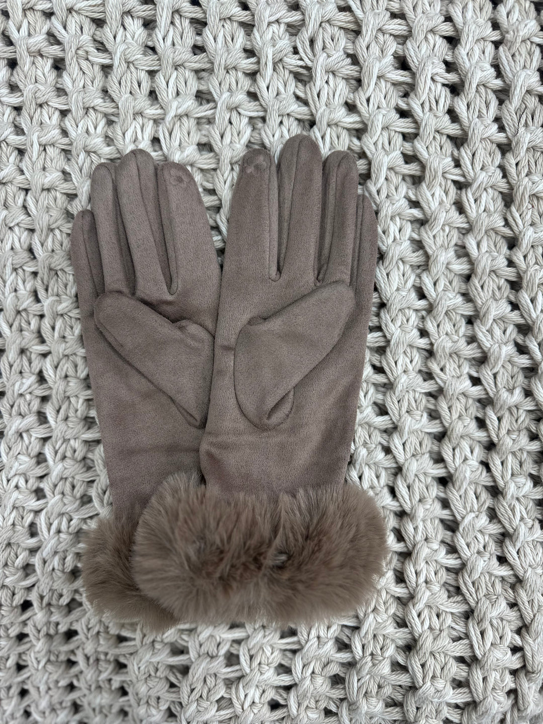 Snowbunny Suede Gloves