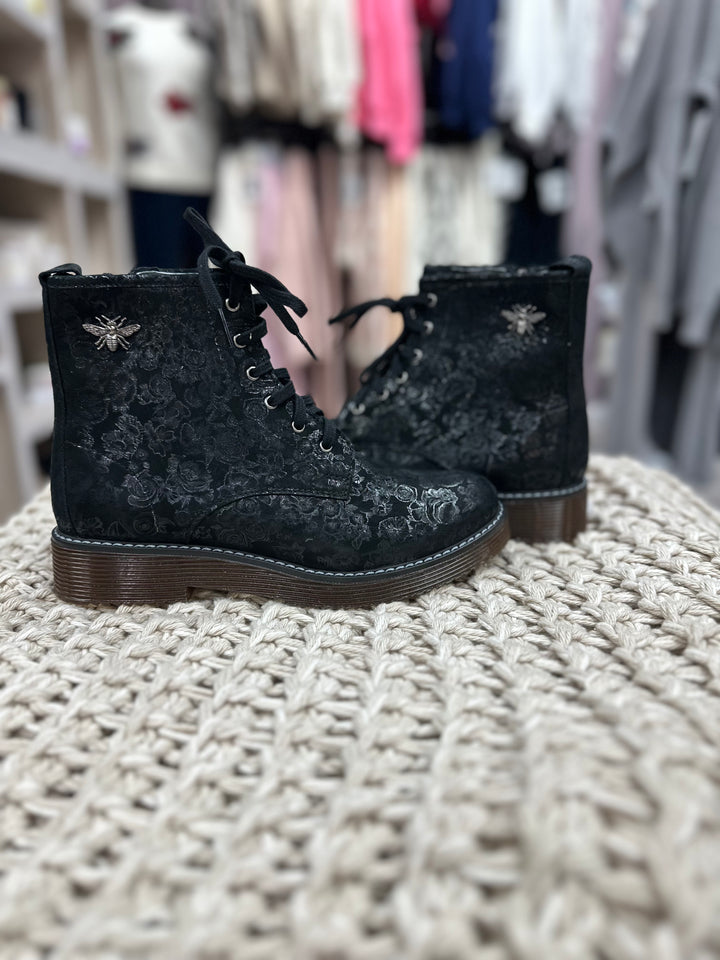 Clara Bee Boot