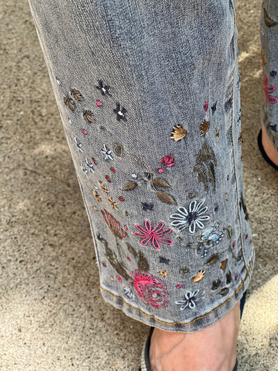 Wildflower Embroidered Ankle Jean