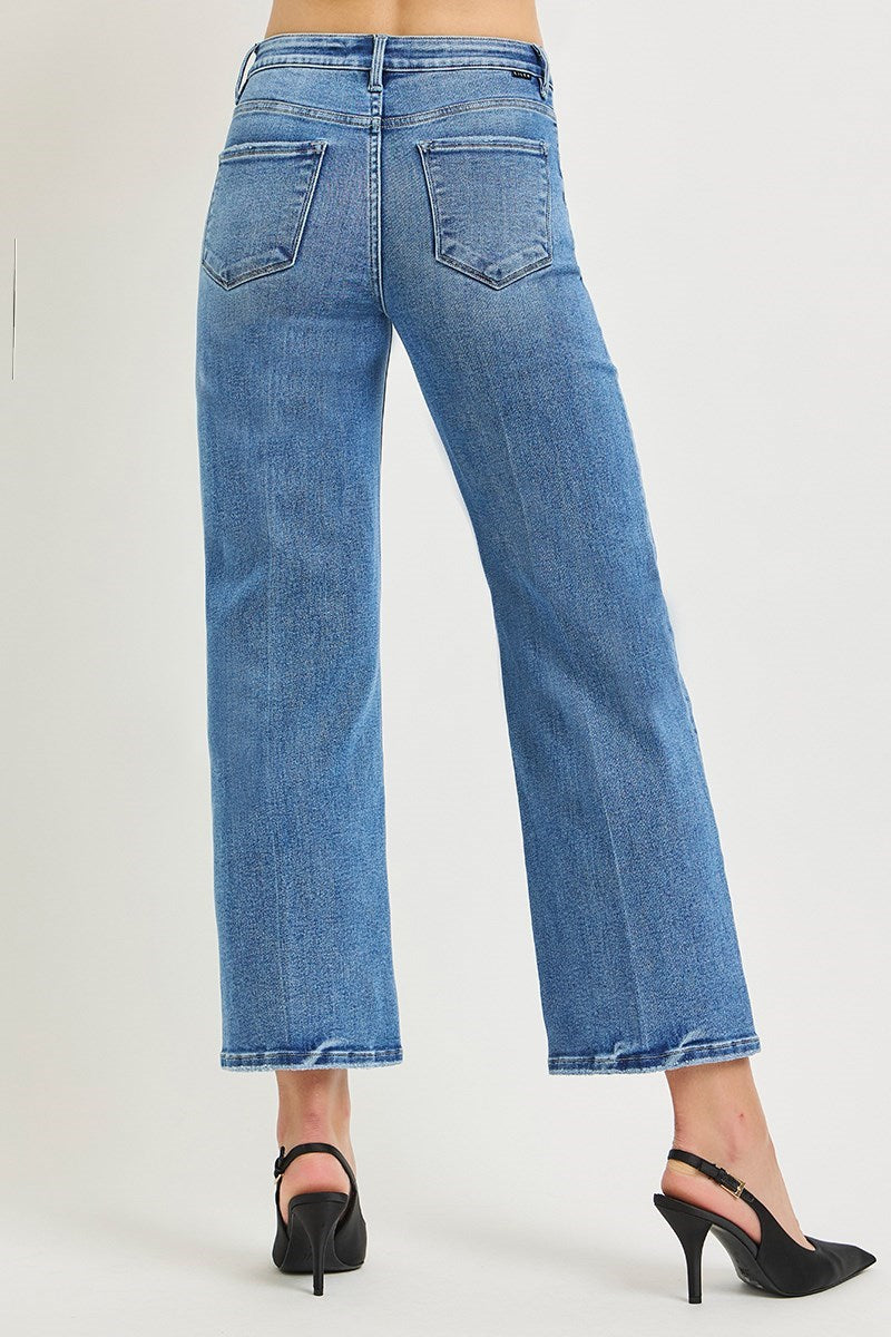 Chelsea Straight Ankle Jean