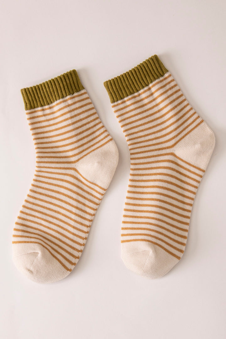 Happy Stripe Crew Socks
