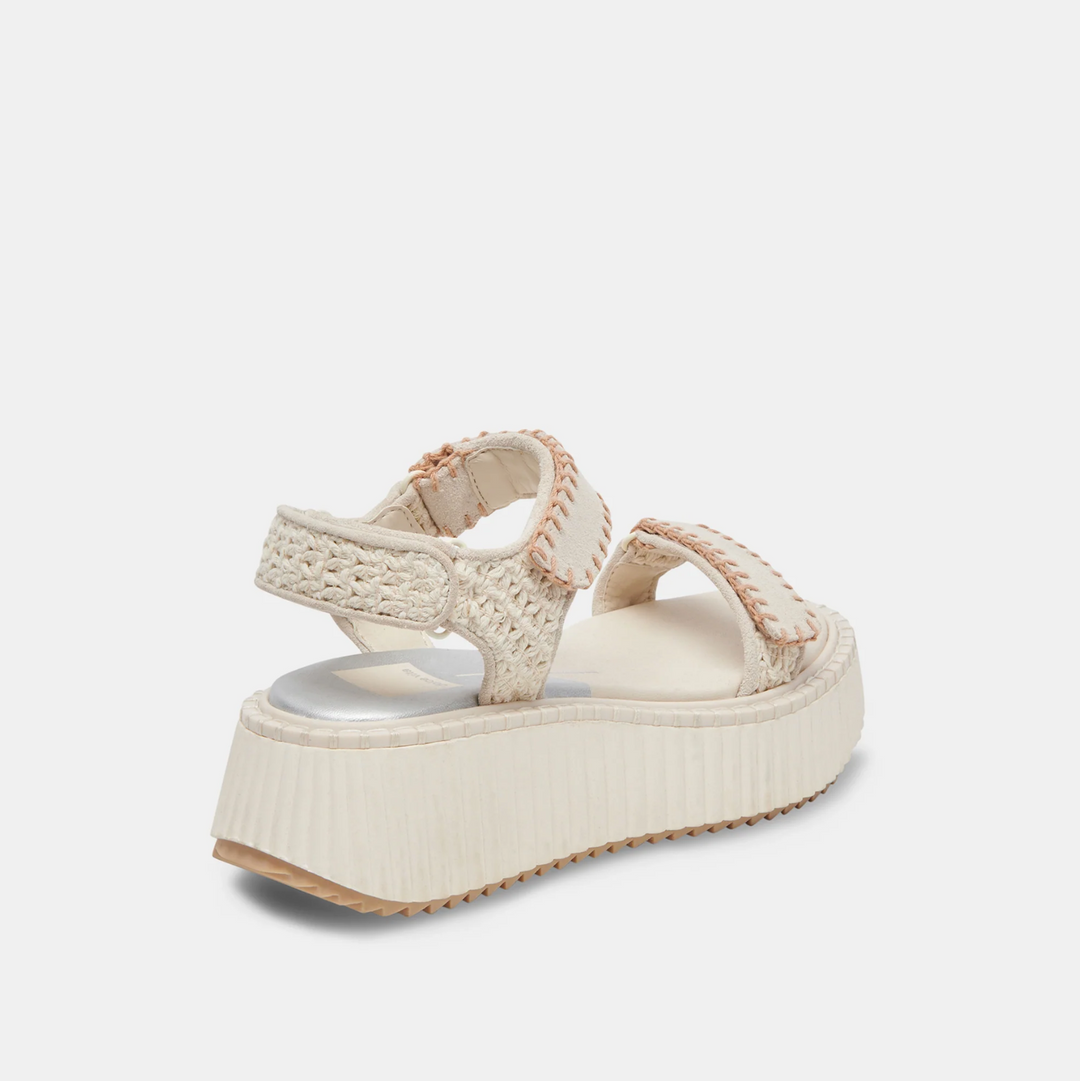 Ariel Sandal, Ivory