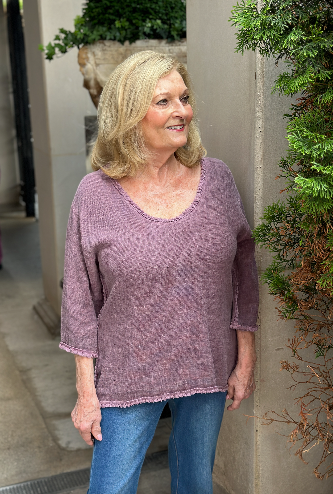 Barcelona Linen Top, Magenta