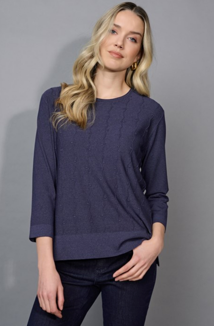 Wave Pattern 3/4 Sleeve Top