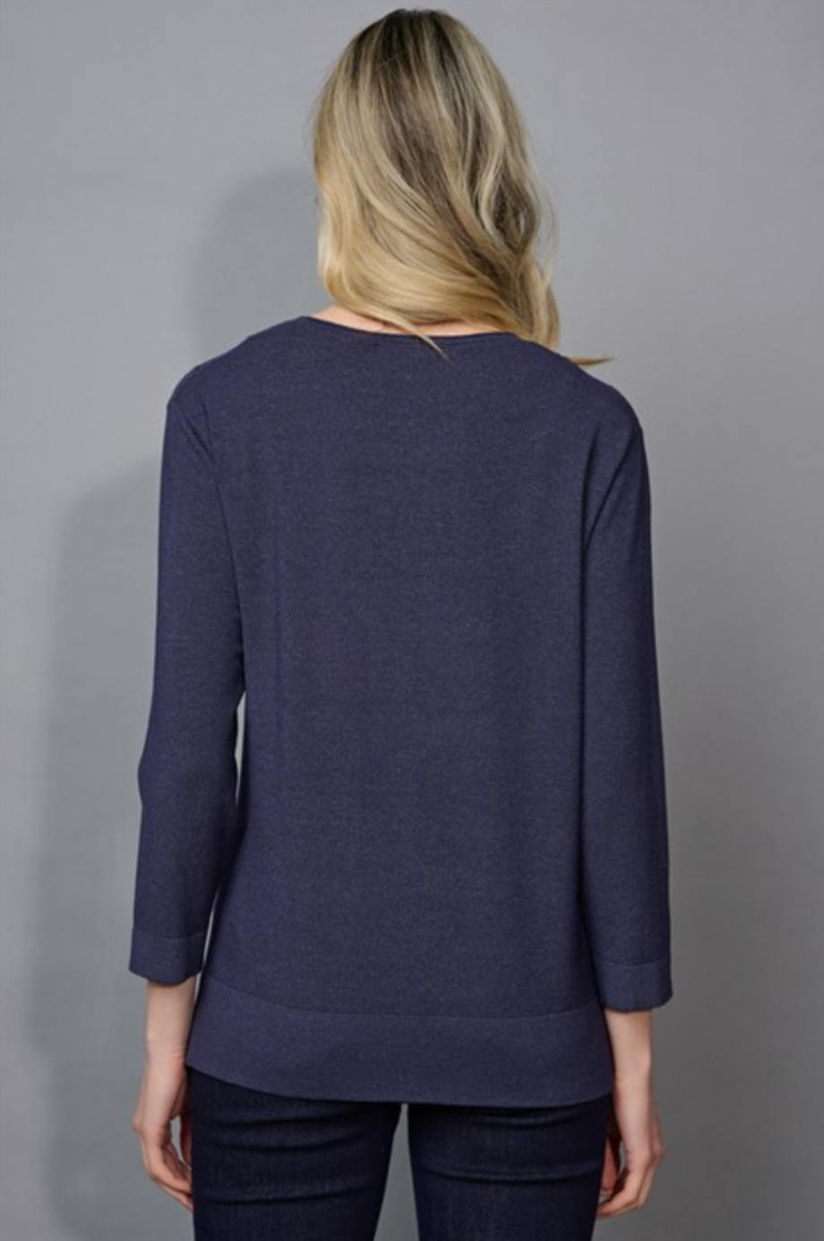 Wave Pattern 3/4 Sleeve Top