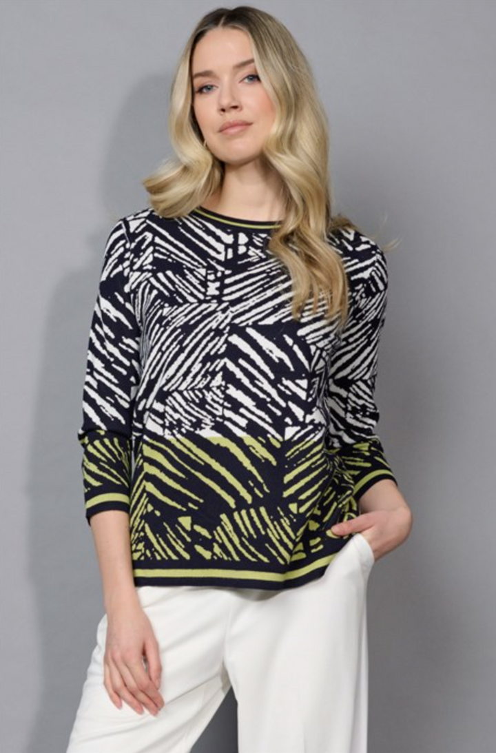 Clean Lines Printed Top