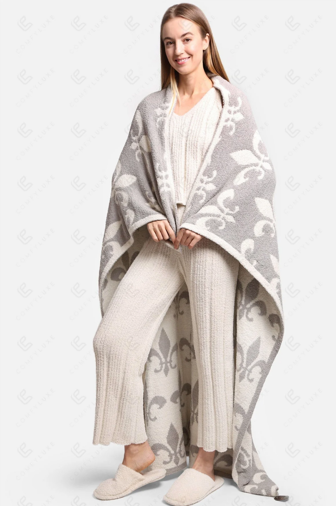 Fleur De Lis Throw Blanket