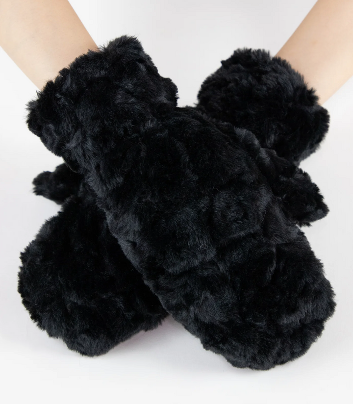 Minky Swirls Fur Mitten