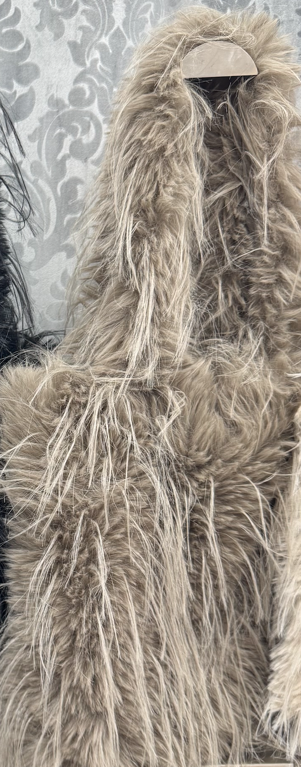 Khloe Fringe Shoulder Bag