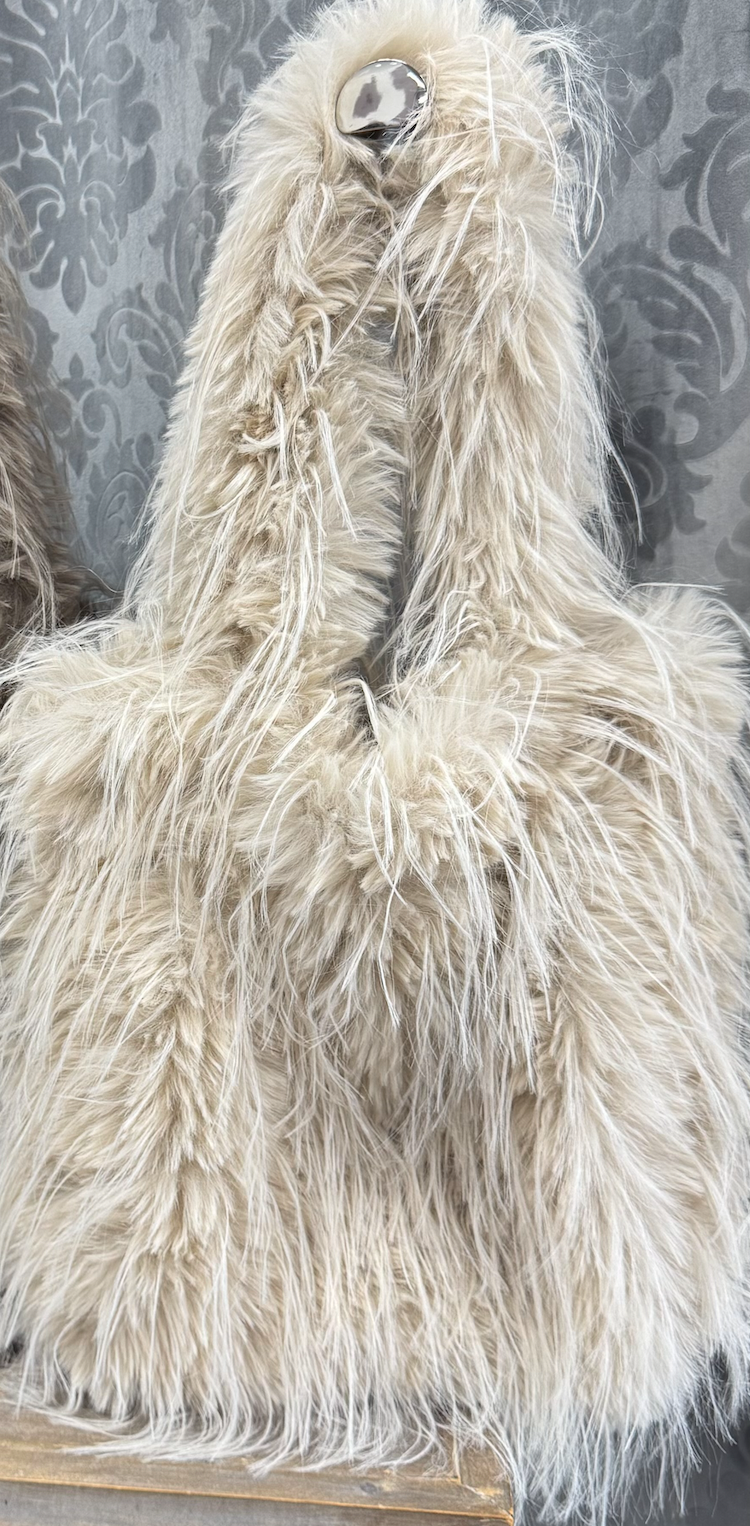 Khloe Fringe Shoulder Bag