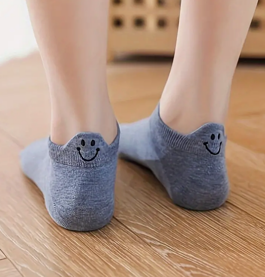 ◡̈  Smile Socks