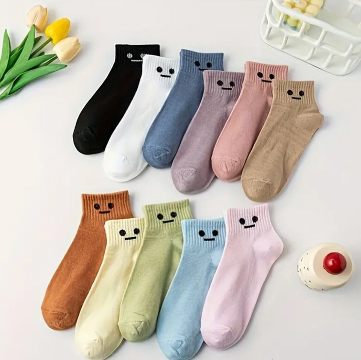 Crew Plain Smile Socks