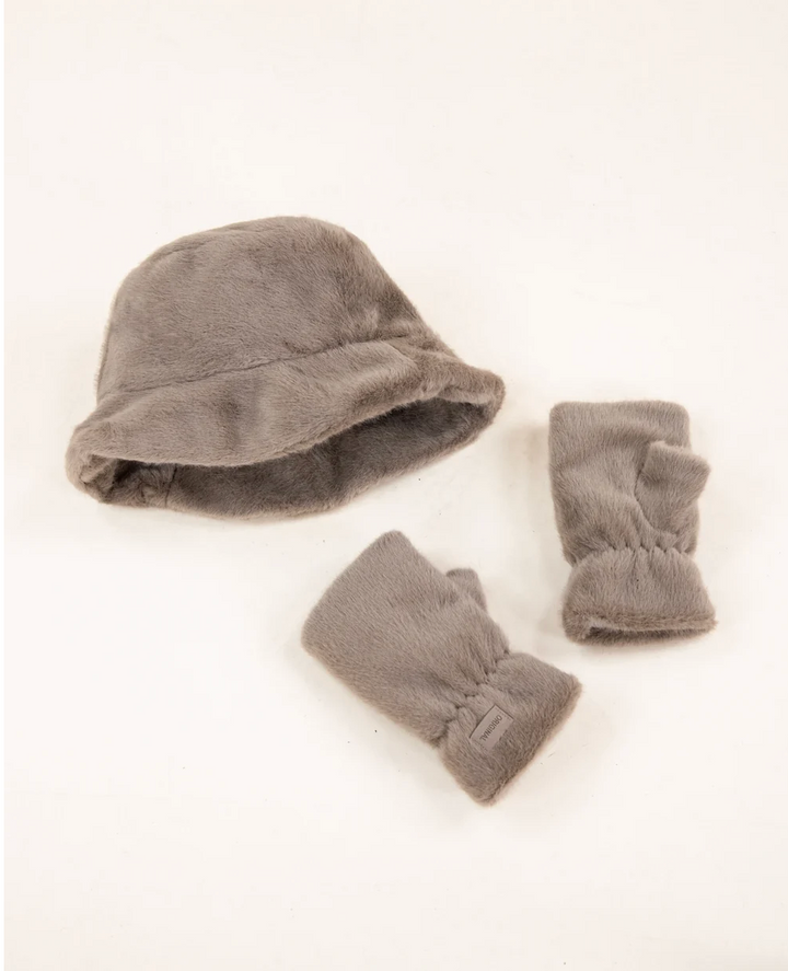 Teddy Fleece Bucket Hat in khaki by Original, front view