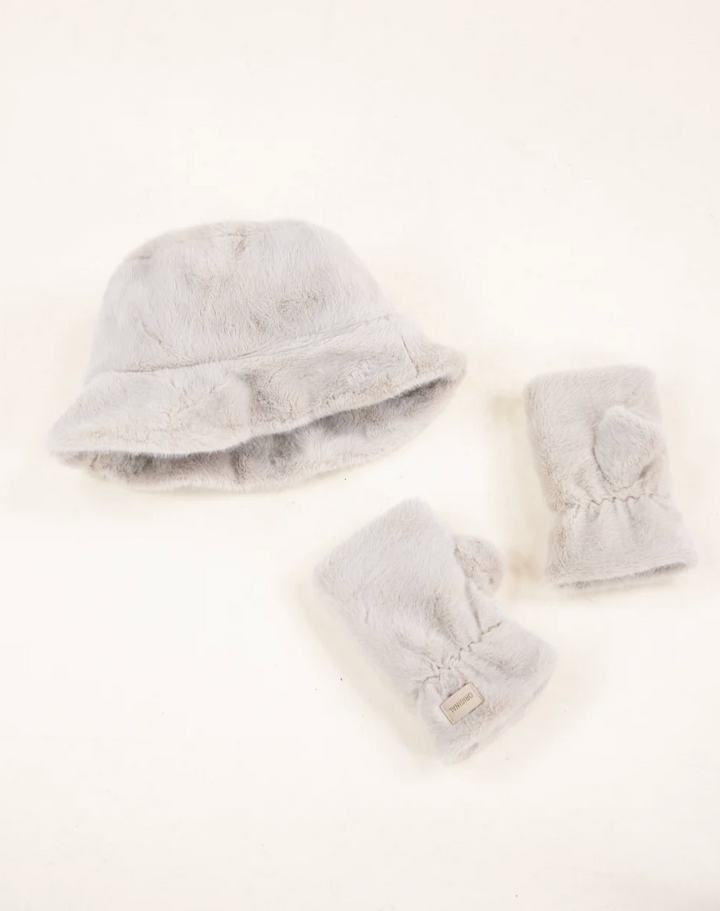 Teddy Fleece Bucket Hat in beige by Original, front view