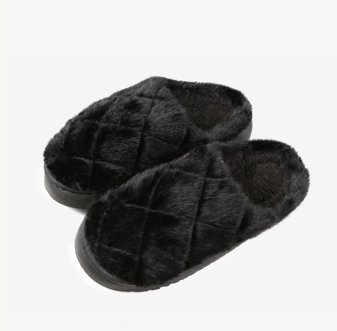 Quilted Faux Fur Clog Slipper