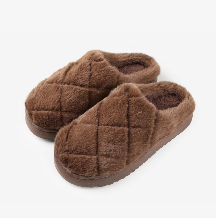 Quilted Faux Fur Clog Slipper