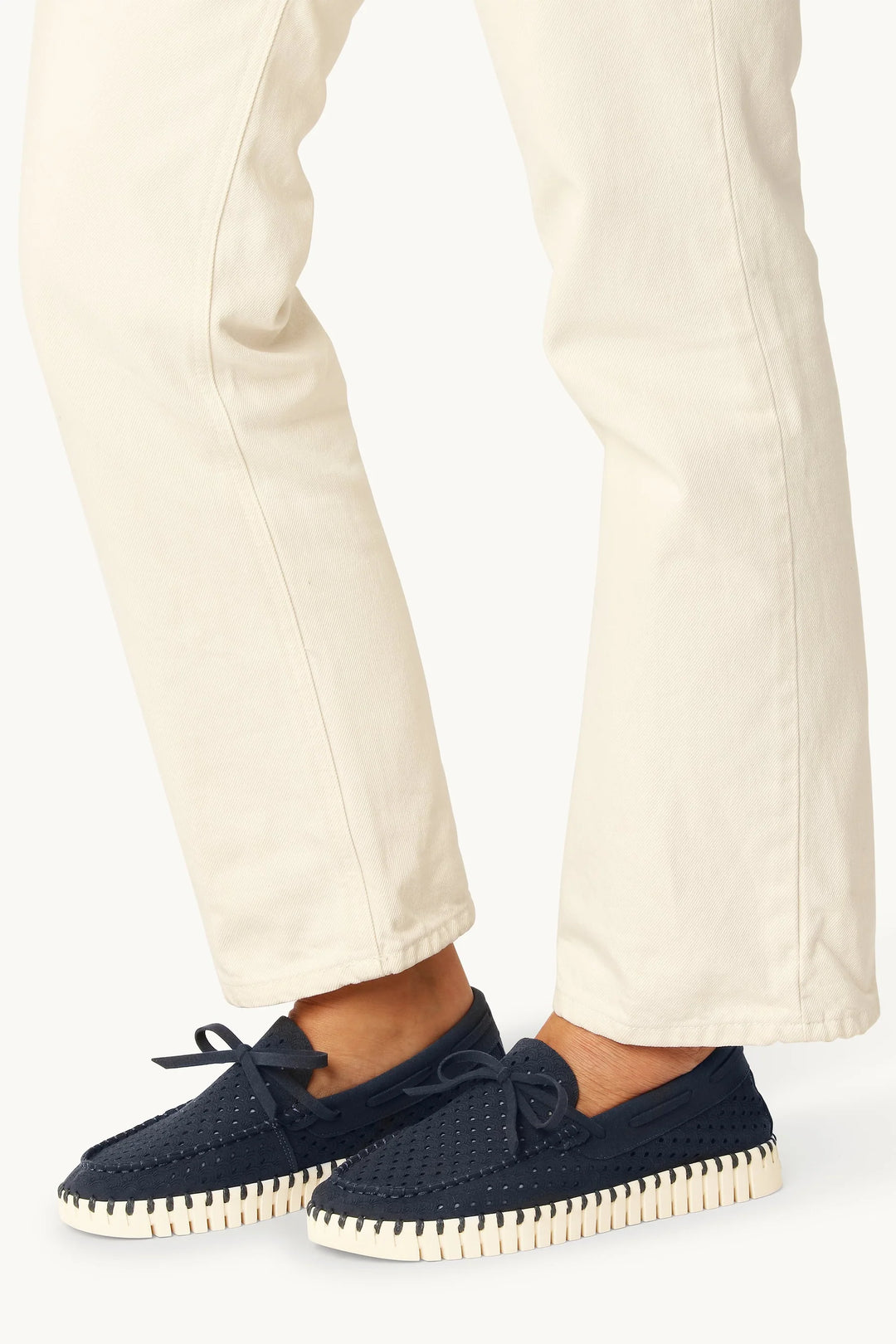 Tulip Sailor Shoe