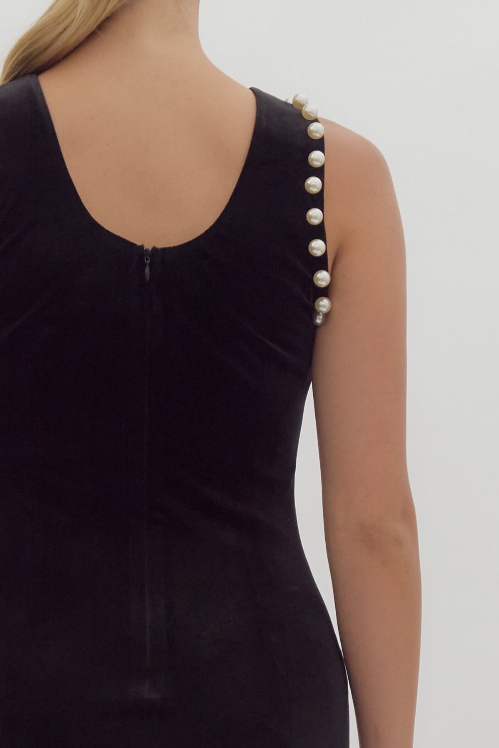 Pearls & Kisses Velvet Dress