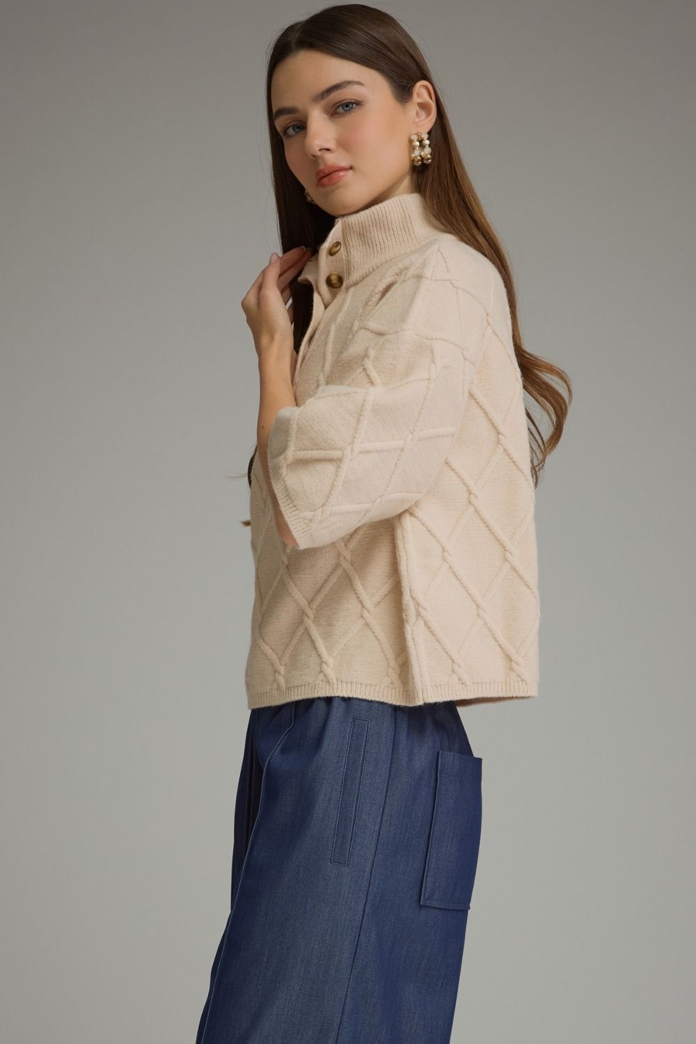 Liesel Cable Sweater in ecru, side view